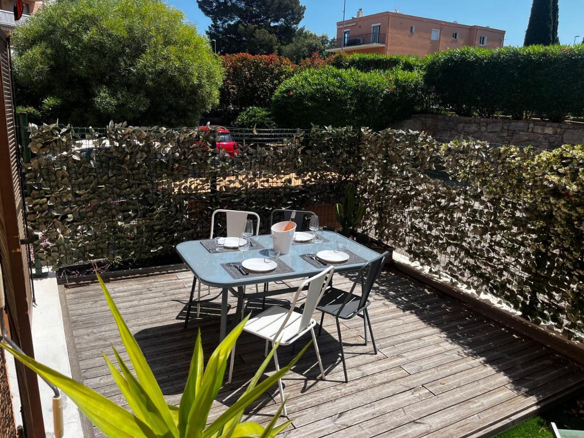 Joli Studio Ensolleille Cavalaire-sur-Mer Bagian luar foto